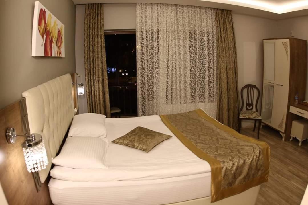 Sehri̇-Zade Yalisi Hotel Амася Екстериор снимка
