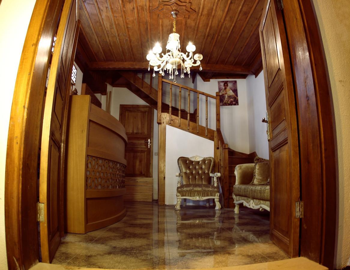 Sehri̇-Zade Yalisi Hotel Амася Екстериор снимка