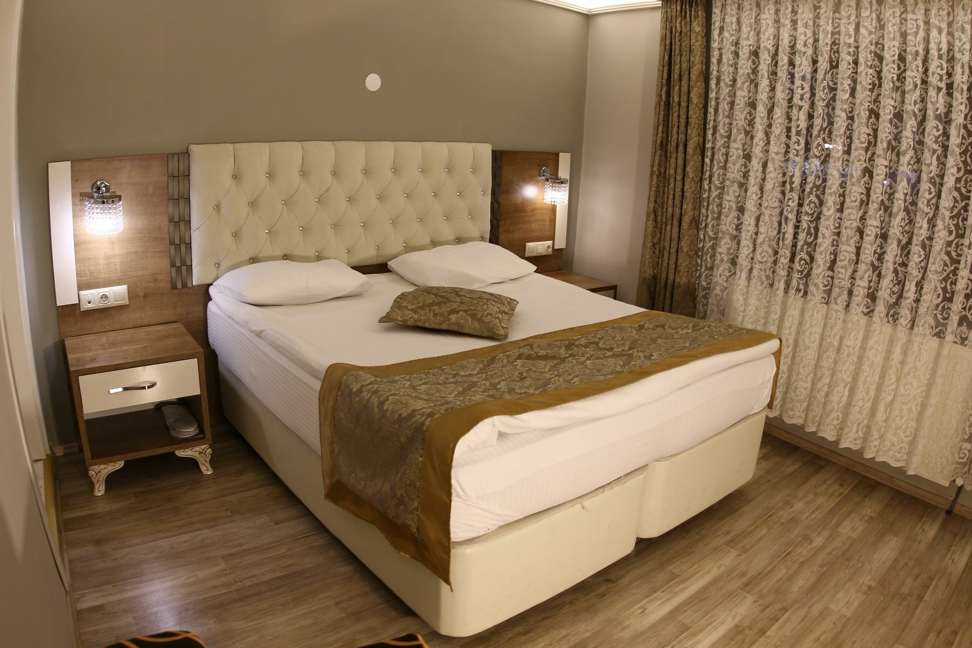 Sehri̇-Zade Yalisi Hotel Амася Екстериор снимка
